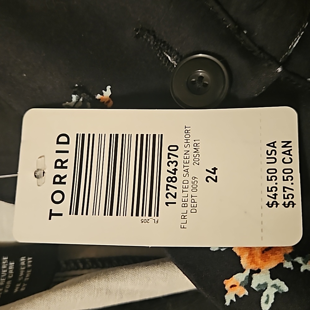 Torrid Shorts - Picture 10 of 11